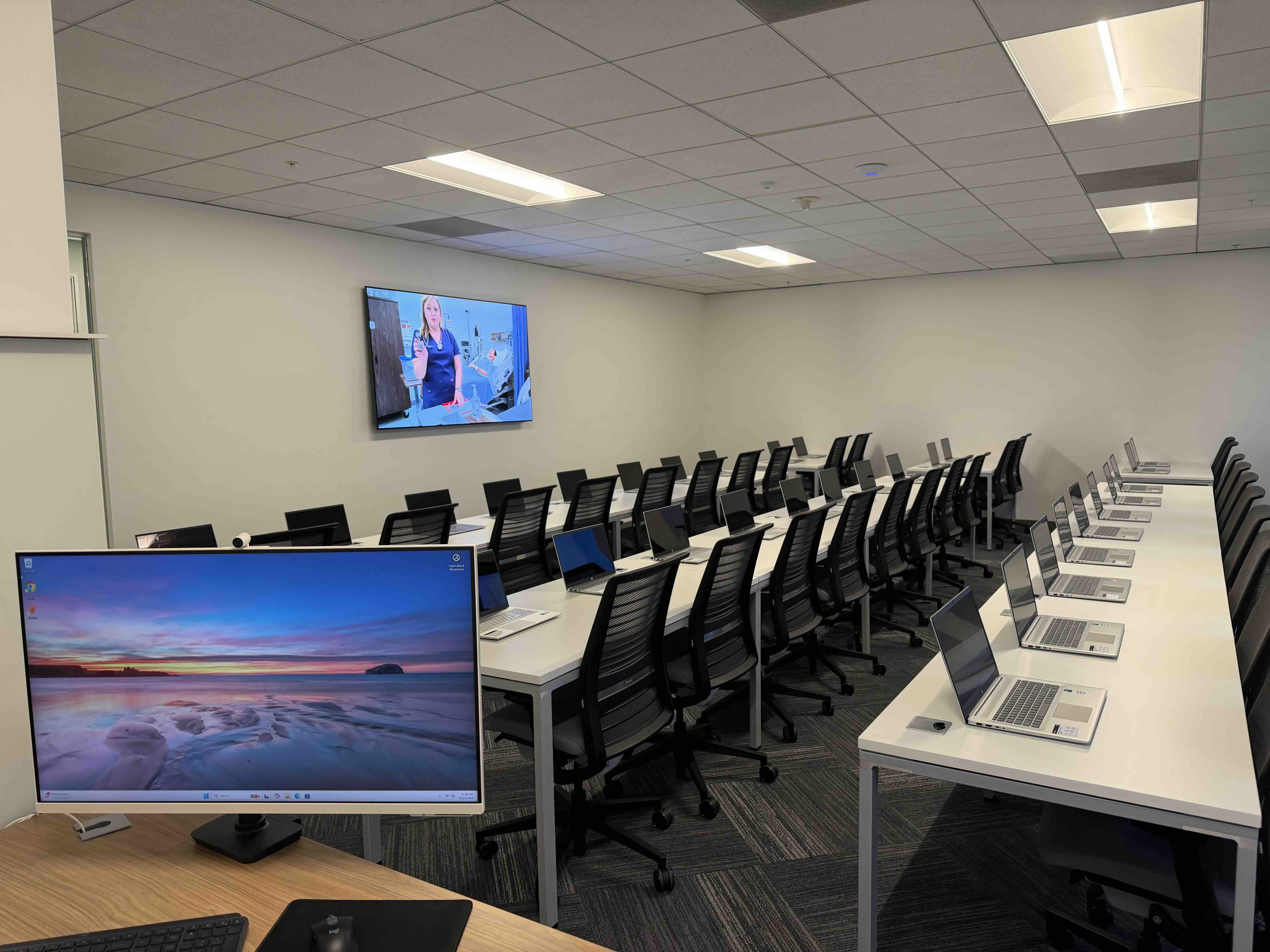 Campus New workstations and facilities